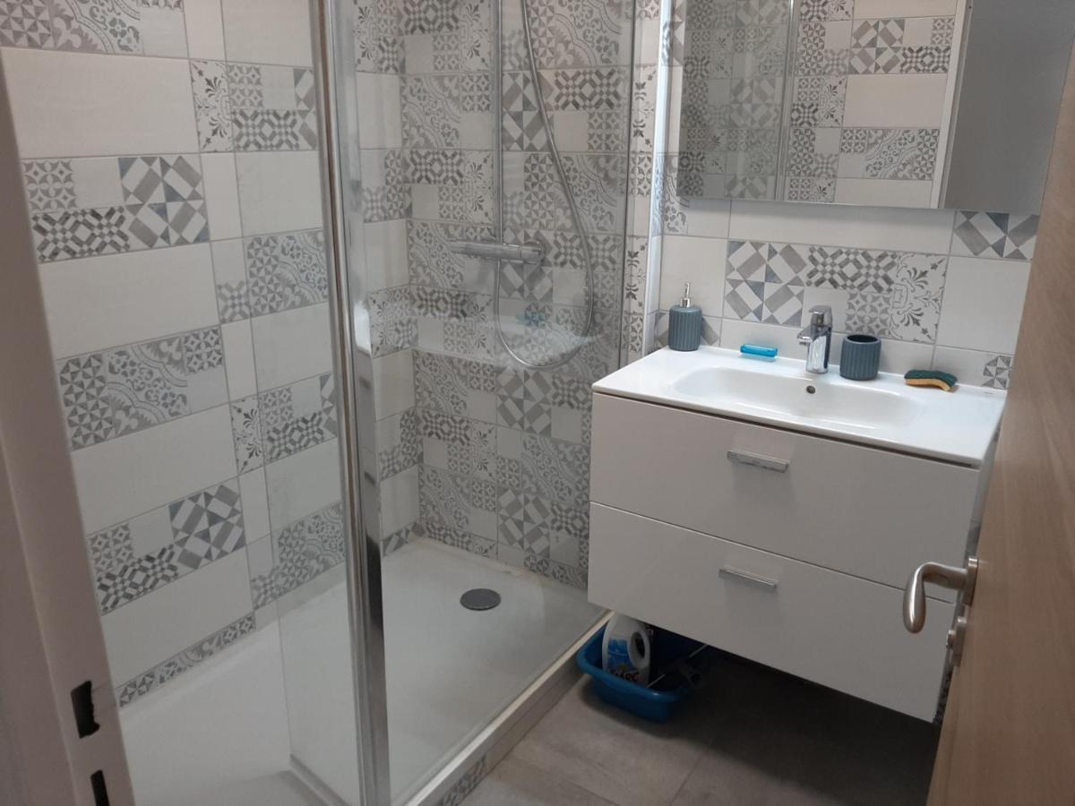Appartement T3 Renove A 10 Min Du Centre-Ville Avec Balcon, Garage Et Wifi A Saint-Jean-De-Luz - Fr-1-239-584 外观 照片
